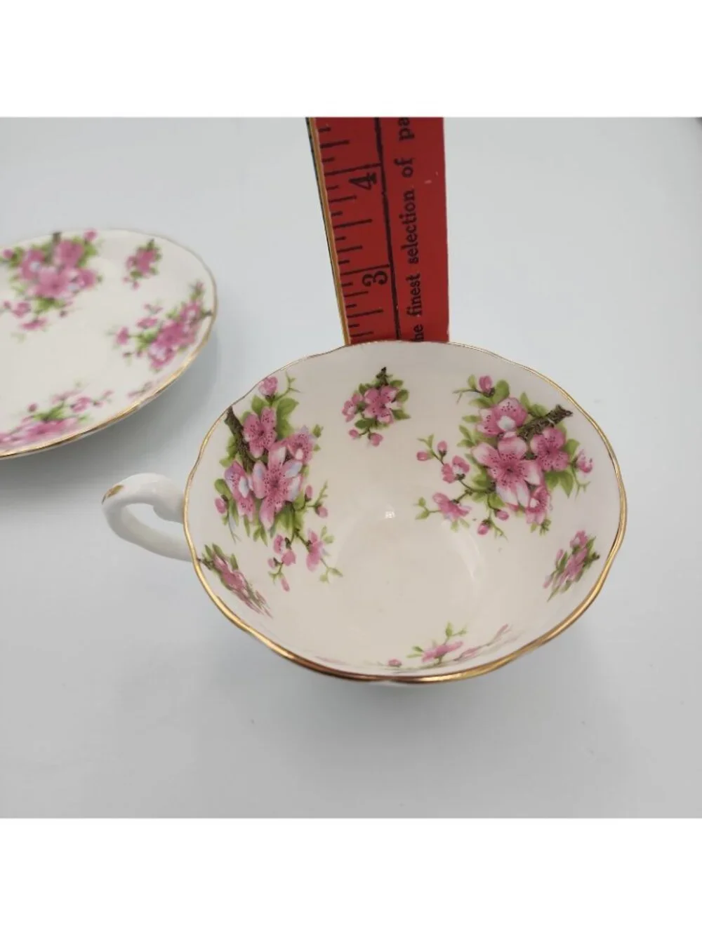VINTAGE NEW CHELSEA STAFFS TEA CUP & SAUCER DELICATE SMALL PINK FLOWERS ENGLAND